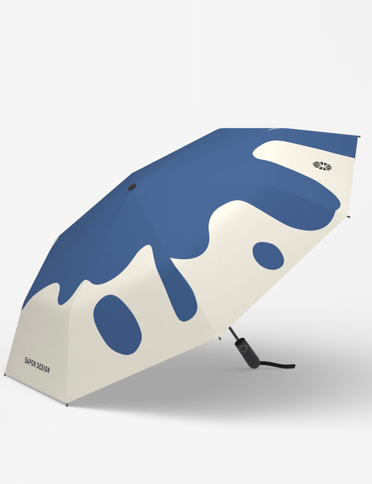 Geöffneter Sapor Essential Blue Drop in schräger Seitenansicht